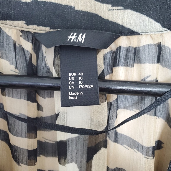 H&M Leopard Print Beach Coverup - Picture 3 of 5